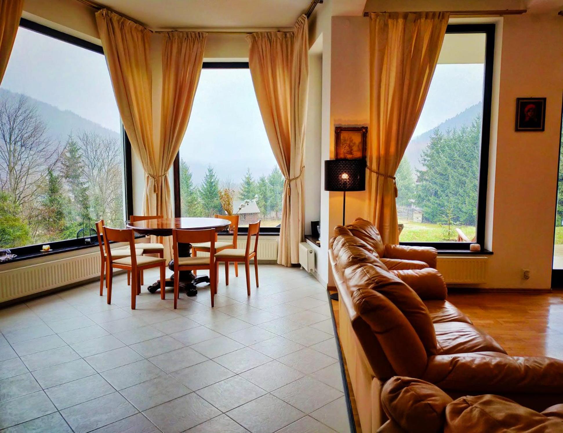 Villa & Spa 4Temporadas - Plaiul Foii Zărneşti Exteriör bild